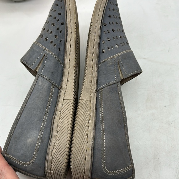 Josef Seibel Blue Leather Cut Out Loafer Size 41 MCL5065B - Picture 7 of 9